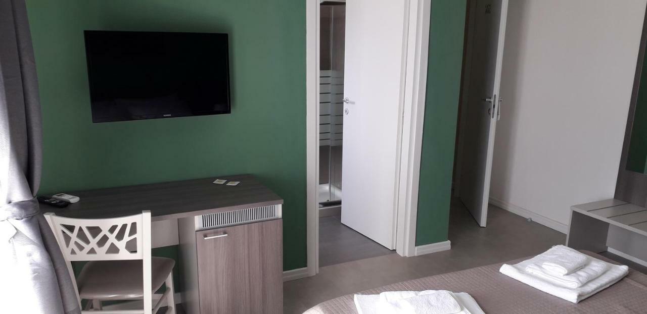 Borgo Palombaio 2 Bed & Breakfast Catania Exterior photo